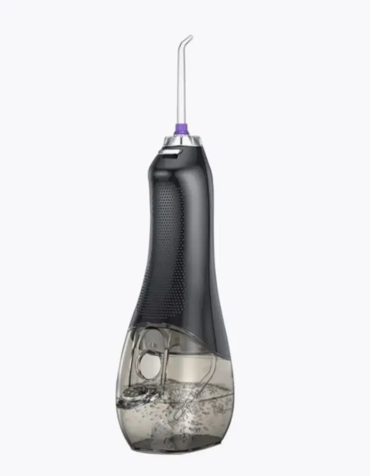 OI-632 Черный ирригатор с чехлом и 8 насадками