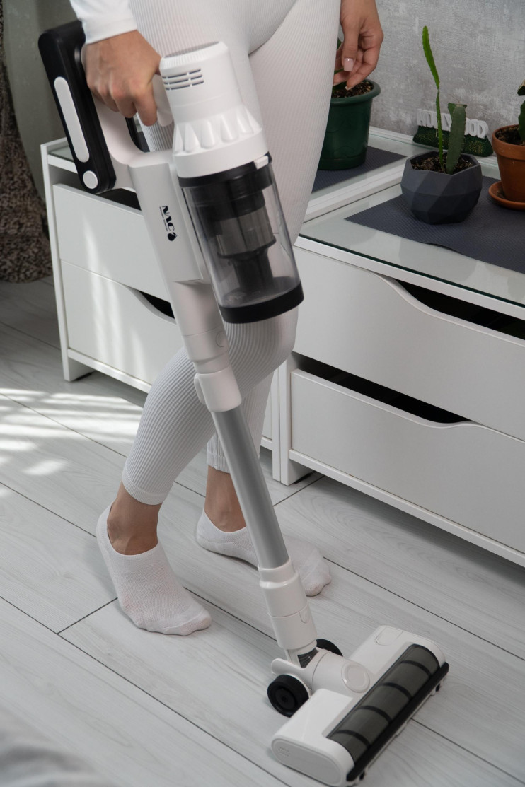 VC-7237 пылесос NAC VC7237 беспроводной со станцией зарядки