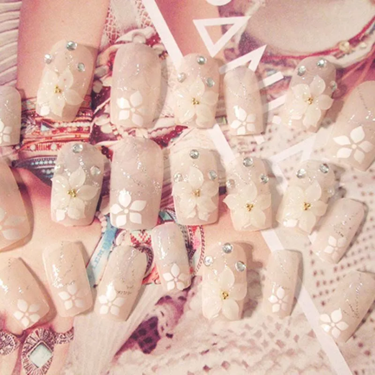 TV-565 Ногти Fleur de Sante накладные розовые с белым узором