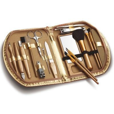 MAN-052 Набор Makeup Kit & Manicure Set для маникюра и макияжа 