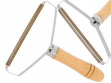 RZ-629 Щетка-скребок для удаления катышков деревянный