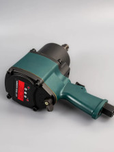 IN-177 Гайковерт пневматический в кейсе