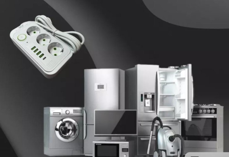 IN-112 Сетевой фильтр F09U на 2 м 3 розеток и 4 usb