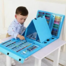 DT-126 Набор для рисования Чемоданчик художника 208 предметов