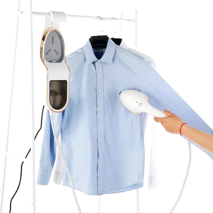 OT-228 Отпариватель Nac ручной вертикальный с утюгом золотой