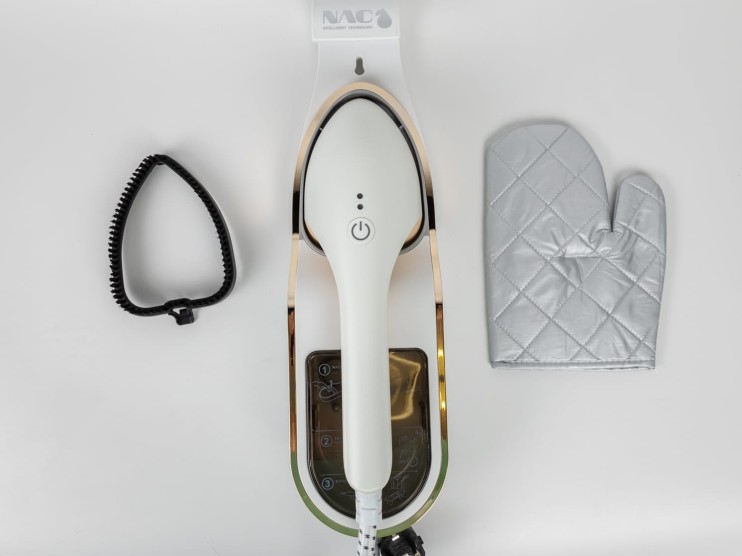 OT-228 Отпариватель Nac ручной вертикальный с утюгом золотой