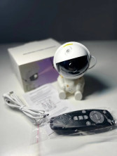 DT-257 Ночник-проектор Astronaut сидящий 