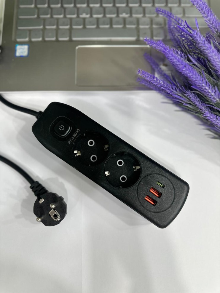 IN-152 Сетевой фильтр 2м на 2 розеток и 2 usb черный