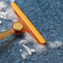 RZ-564 Скребок для шерсти и катышек